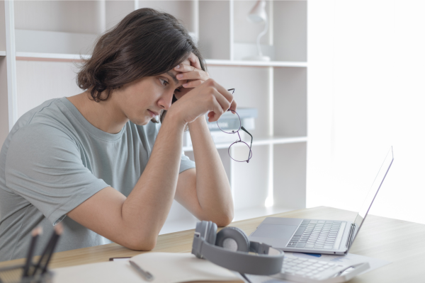 Avoiding Beginner Mistakes: Lessons from First-Year Craft Business Owners