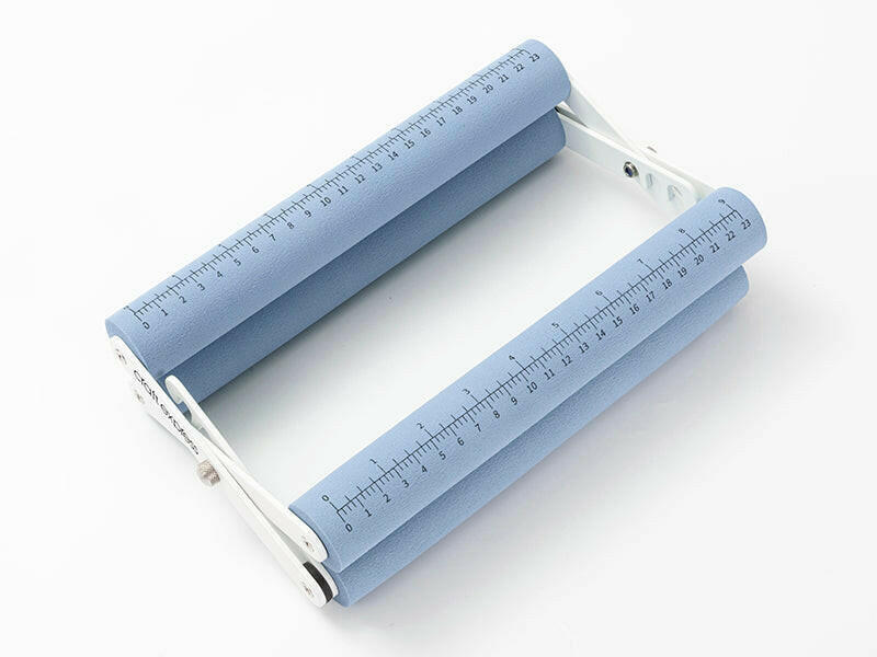 Craft Express Adjustable Tumbler Cradle.