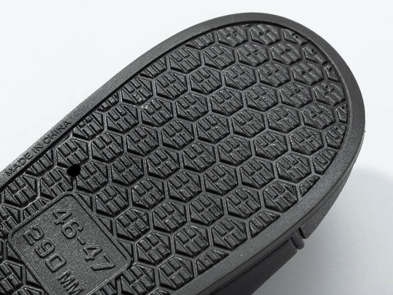 Craft Express Black DTF Sliders – Adult Size Customizable Slide Sandals.